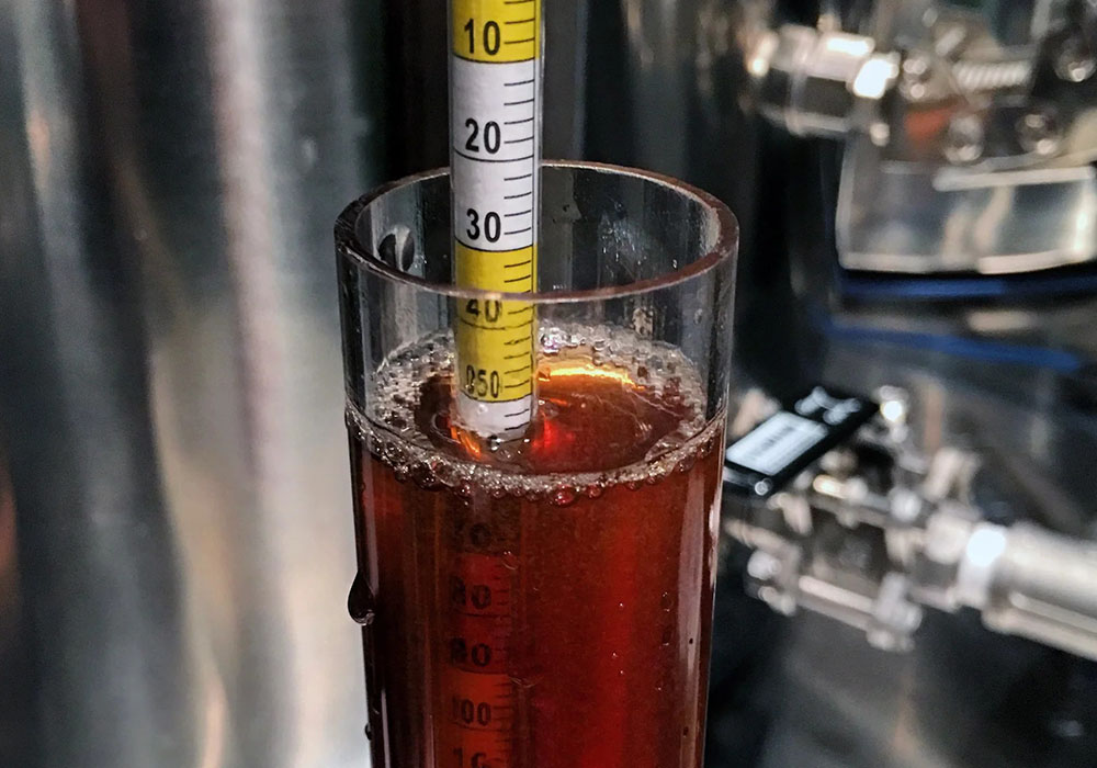 Using a Hydrometer in Beer Brewing